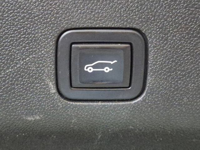 2021 GMC Yukon XL Denali - Photo 30