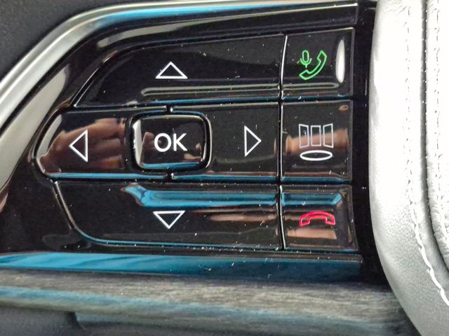 2023 Jeep Grand Cherokee Overland - Photo 12