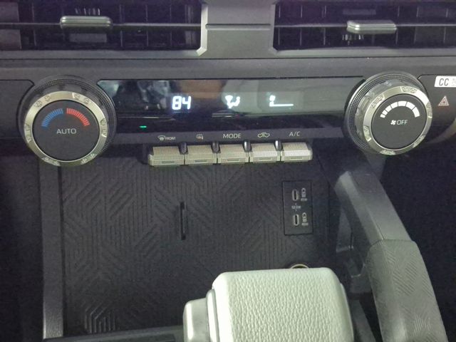 2026 Toyota Tacoma TRD PreRunner - Photo 18