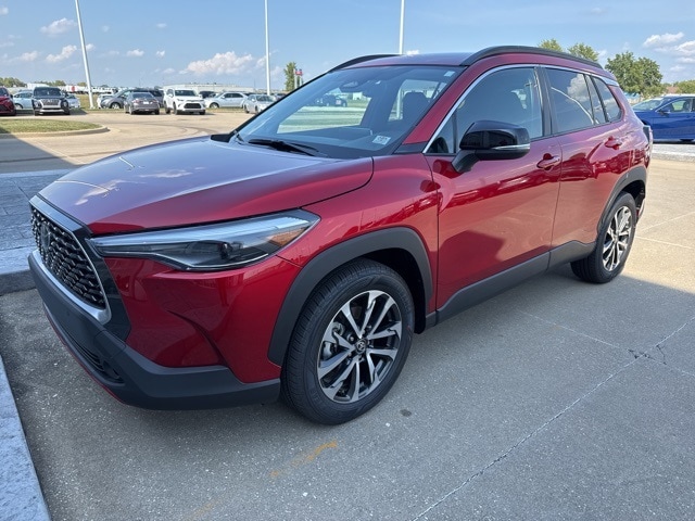 2025 Toyota Corolla Cross XLE
