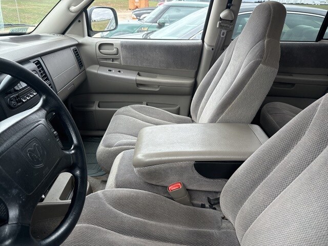 2003 Dodge Dakota SLT Quad Cab photo 3