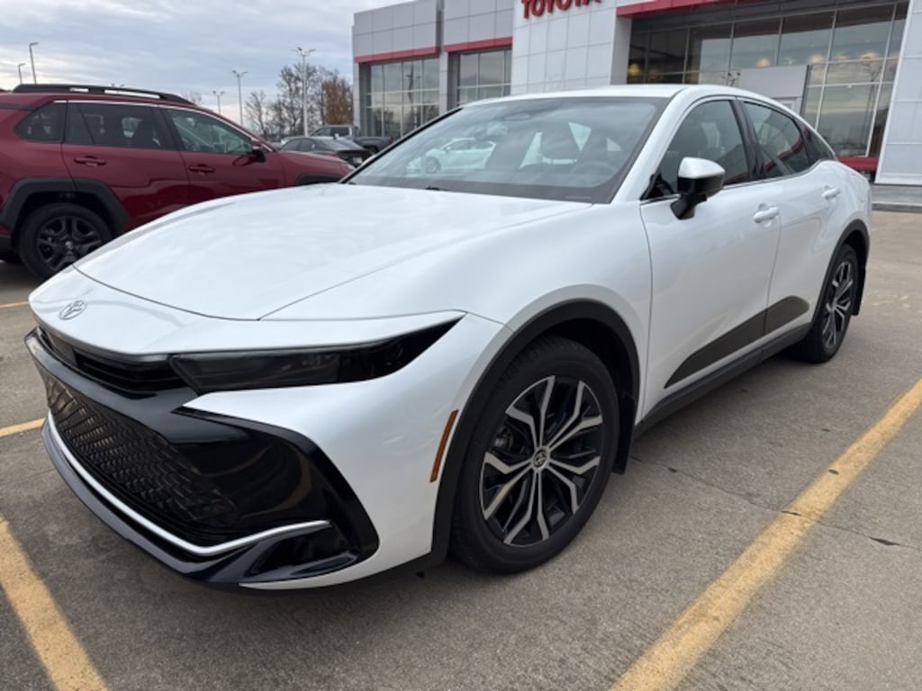Used 2023 Toyota Crown XLE Sedan