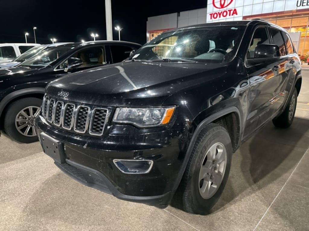 Used 2017 Jeep Grand Cherokee Laredo SUV