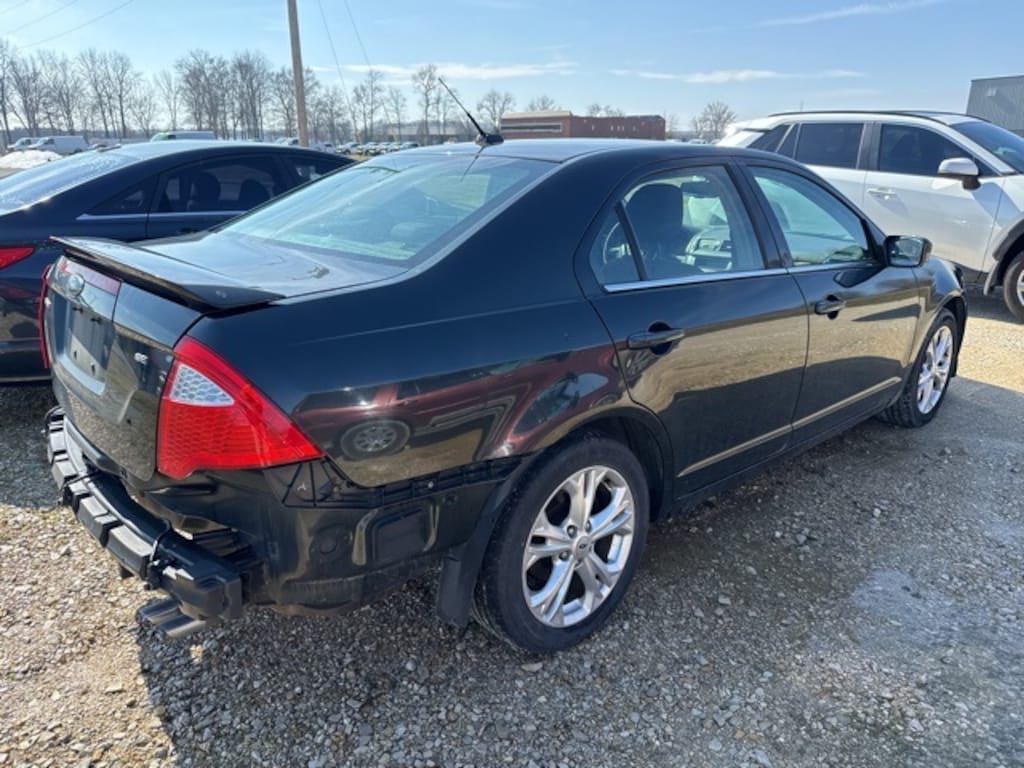 Used 2010 Ford Fusion SE Sedan