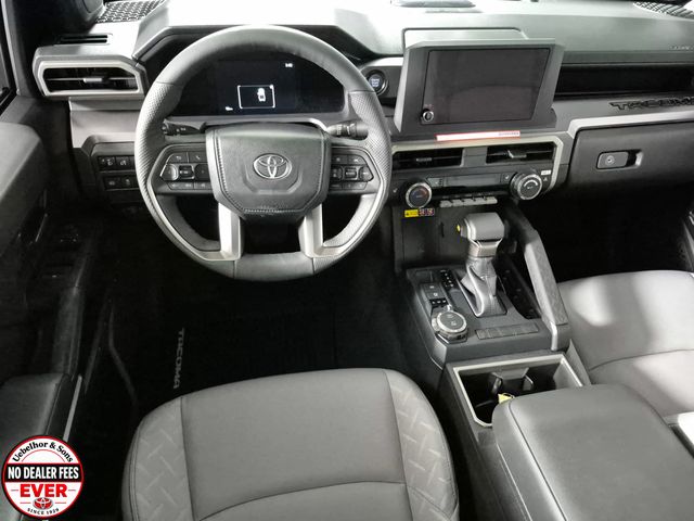 2026 Toyota Tacoma SR5 - Photo 10