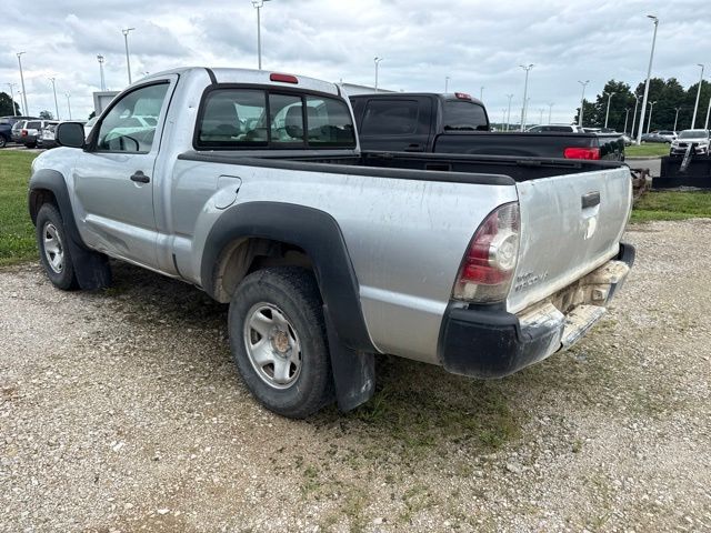 2011 Toyota Tacoma Base - Photo 2