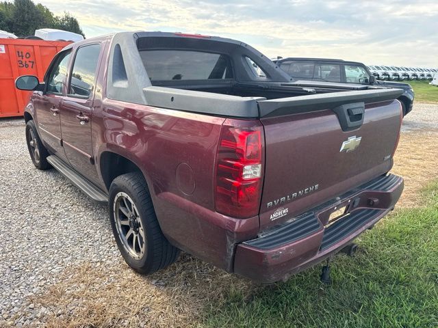Used 2008 Chevrolet Avalanche LS with VIN 3GNFK12398G226439 for sale in Jasper, IN