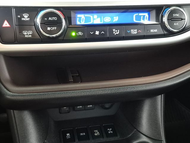 2019 Toyota Highlander XLE - Photo 21