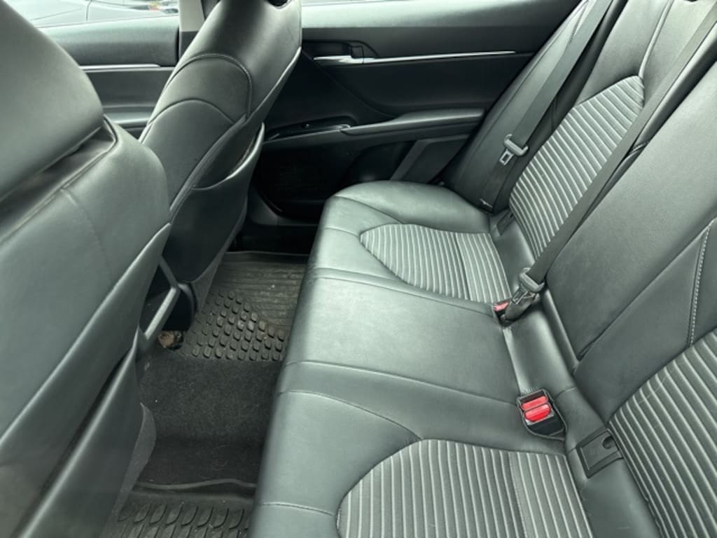 Certified 2018 Toyota Camry SE Sedan