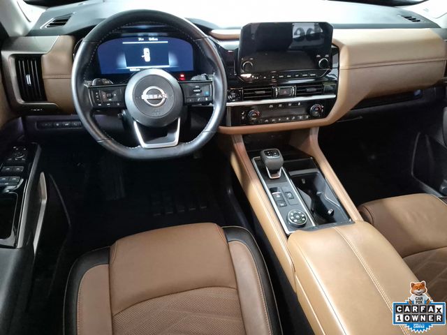 2025 Nissan Pathfinder Platinum - Photo 10
