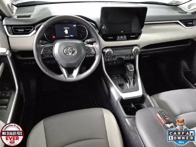 2025 Toyota RAV4 XLE Premium - Photo 10