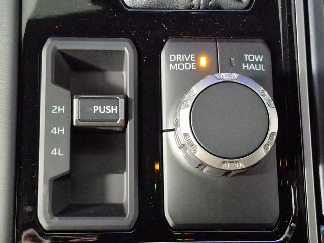 2026 Toyota Tundra Platinum - Photo 17