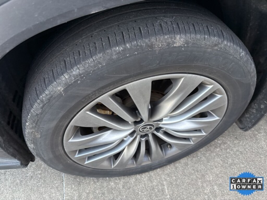 Certified 2021 Toyota Highlander Platinum SUV