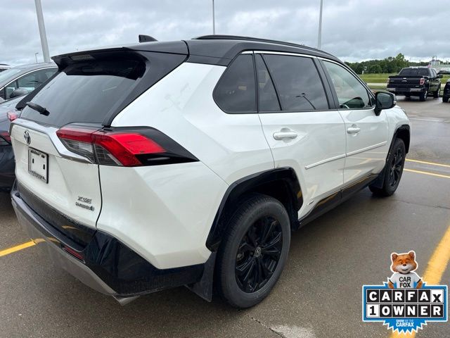 2022 Toyota RAV4 XSE - Photo 9