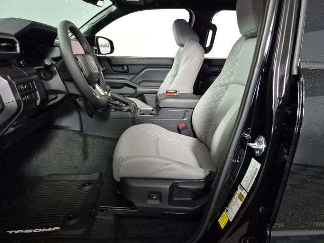 2026 Toyota Tacoma SR5 - Photo 9