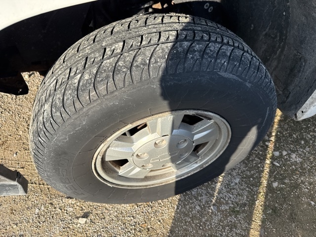 Used 2005 Chevrolet Colorado Z85 with VIN 1GCCS196958207015 for sale in Jasper, IN