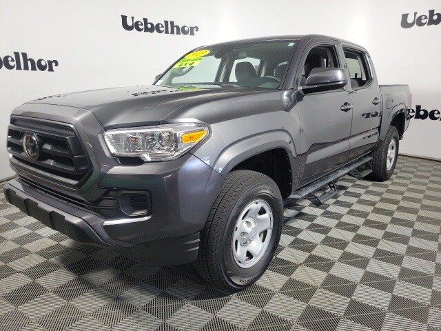 2023 Toyota Tacoma SR V6 photo 3