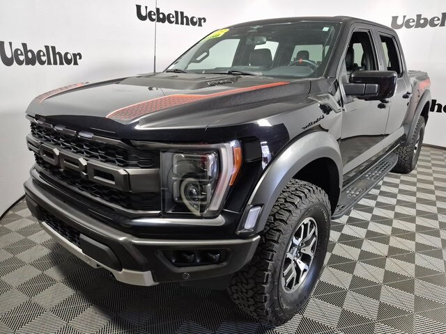 2023 Ford F-150 Raptor photo 3