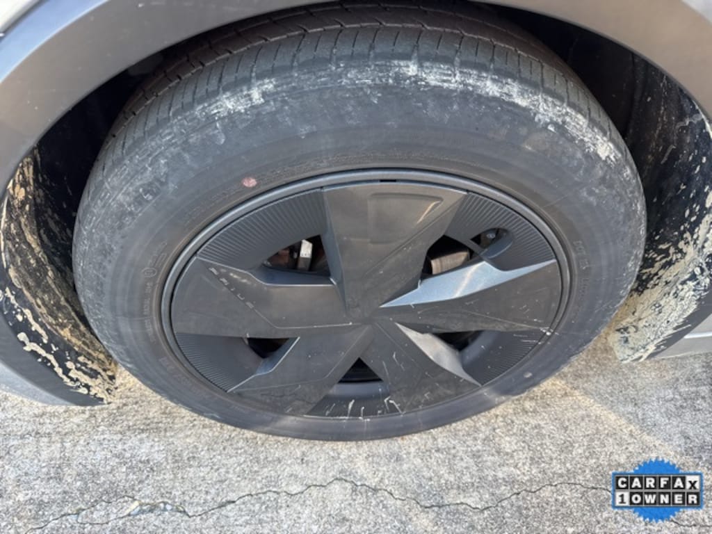 Certified 2023 Toyota Prius LE Hatchback