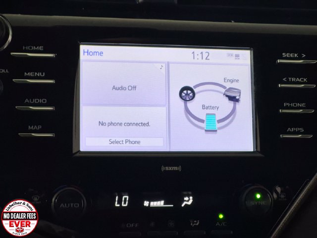 2020 Toyota Camry SE - Photo 21