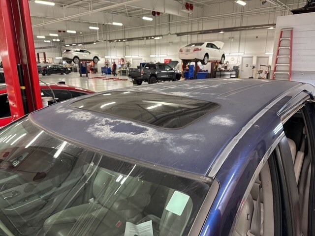 2014 Honda Odyssey EX-L photo 3