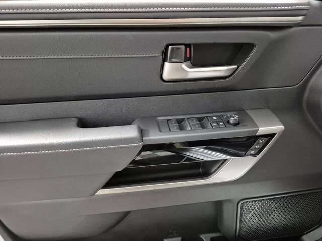 2026 Toyota Tundra Limited - Photo 13