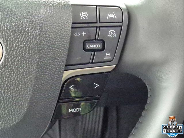 2025 Toyota Camry LE - Photo 13