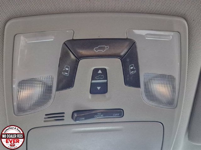2017 Toyota Sienna SE Premium - Photo 23