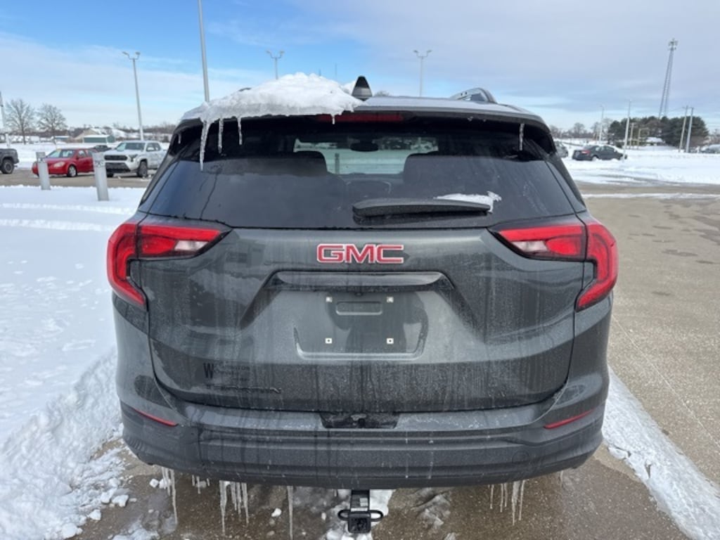 Used 2020 GMC Terrain SLE SUV