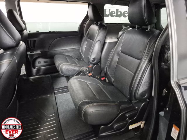 2017 Toyota Sienna SE Premium - Photo 25