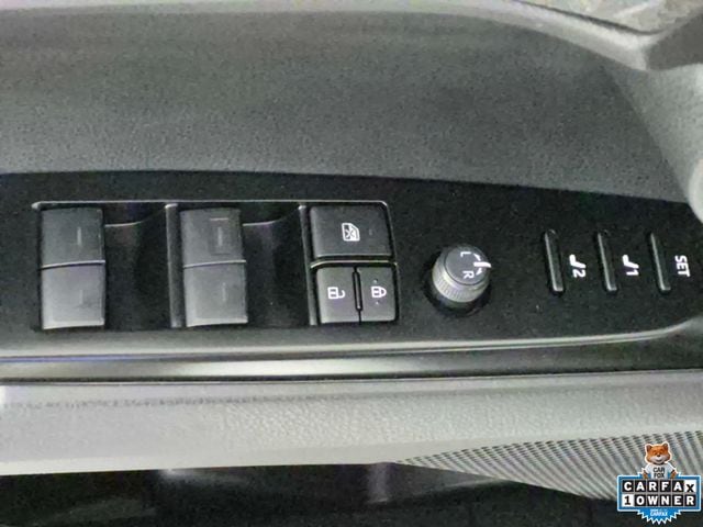 2025 Toyota Camry XLE - Photo 16
