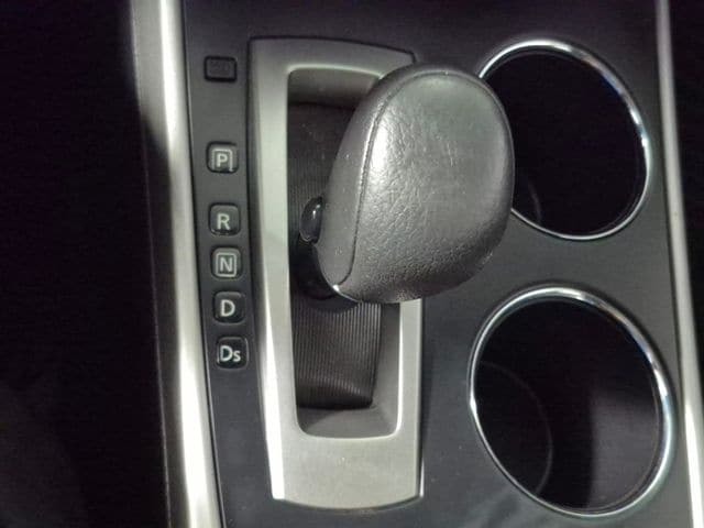 2015 Nissan Altima SV - Photo 19