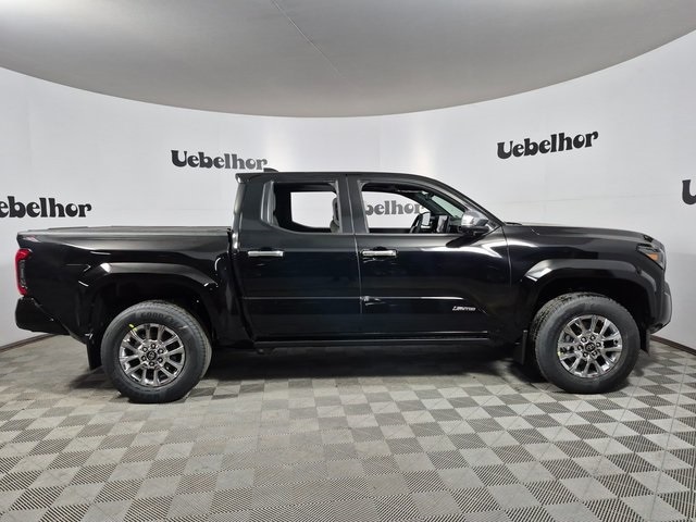 2026 Toyota Tacoma Limited - Photo 8