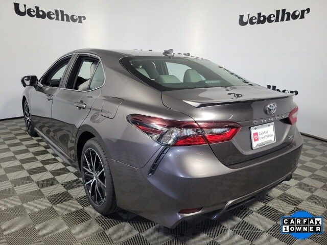 2023 Toyota Camry SE photo 4