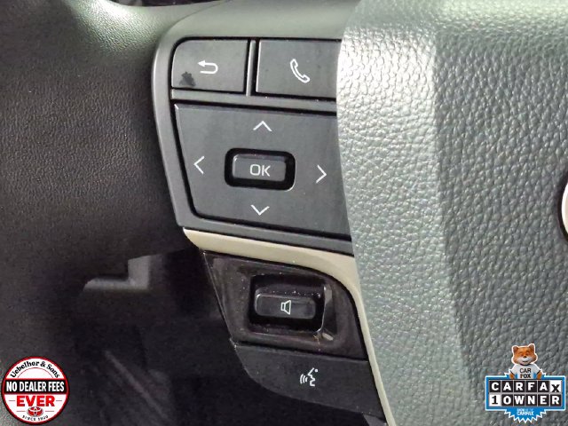 2025 Toyota Camry XLE - Photo 12