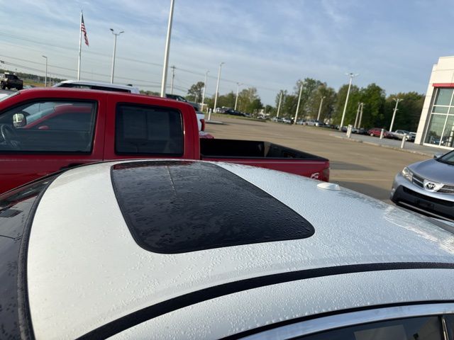 Used 2012 Honda Accord EX-L V6 with VIN 1HGCS2B82CA010244 for sale in Jasper, IN