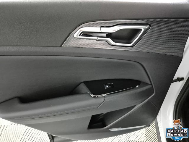 2025 Kia Sportage SX - Photo 27