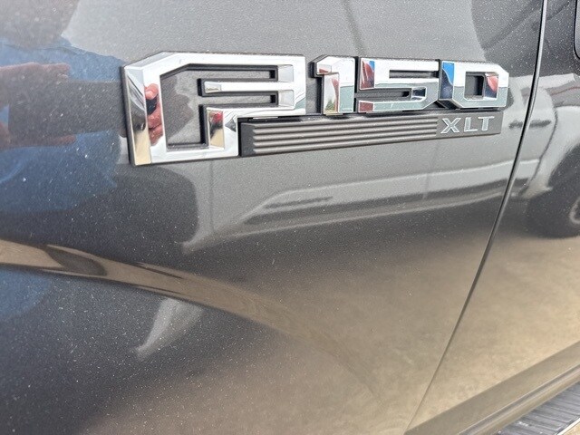 2016 Ford F-150 XLT photo 3