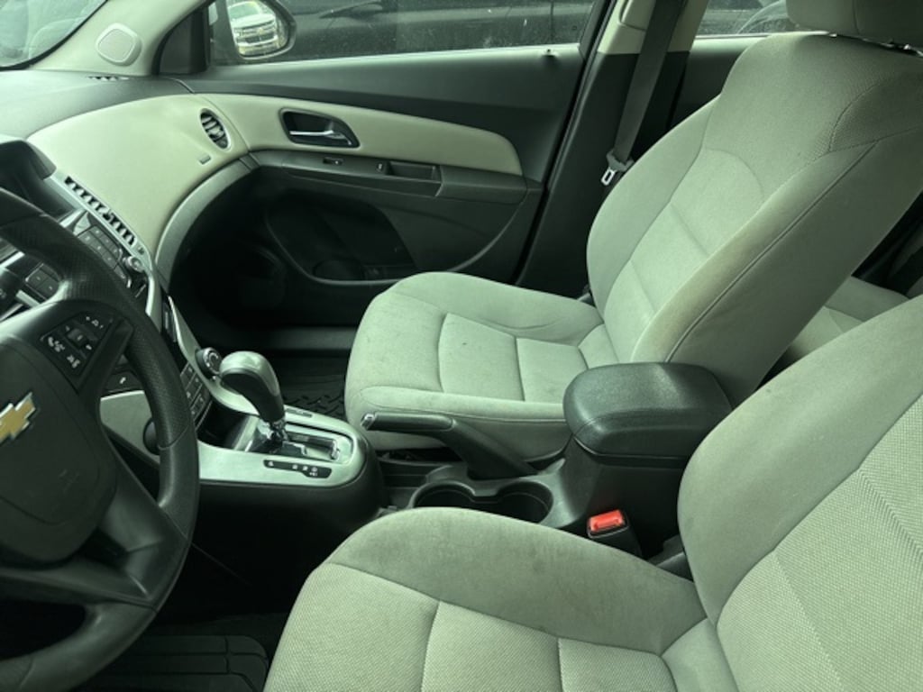 Used 2015 Chevrolet Cruze 1LT Sedan