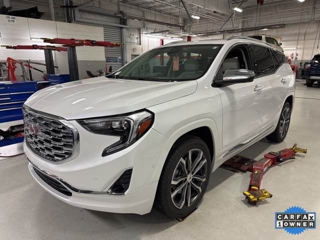 2020 GMC Terrain Denali's photo