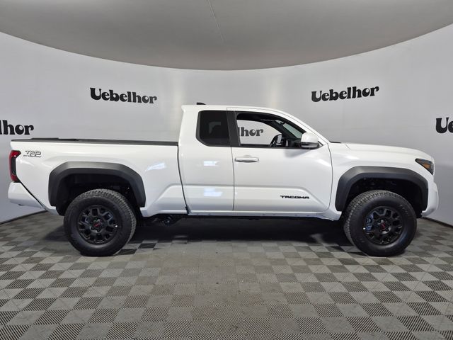 2026 Toyota Tacoma TRD PreRunner - Photo 8