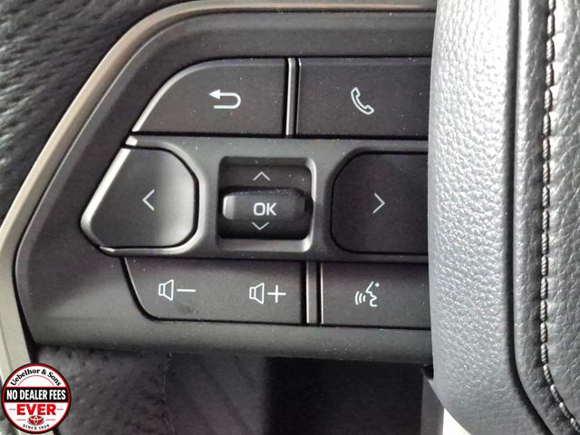 2026 Toyota Tacoma SR5 - Photo 12