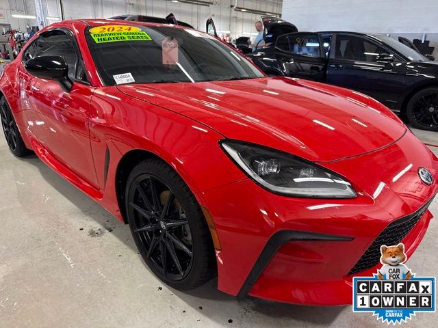 2024 Toyota GR86 Premium - Photo 5