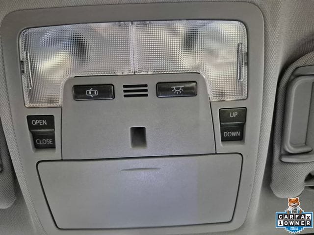 2013 Toyota Camry LE - Photo 22