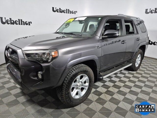 2017 Toyota 4Runner SR5 Premium photo 3
