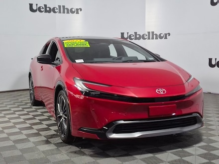 2023 Toyota Prius XLE Hatchback