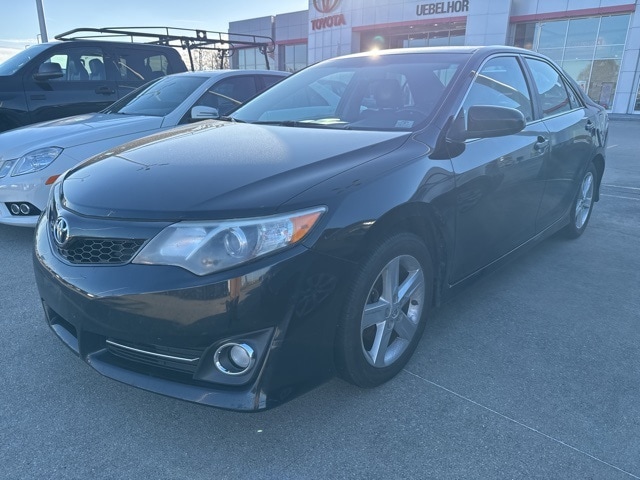 2012 Toyota Camry SE's photo