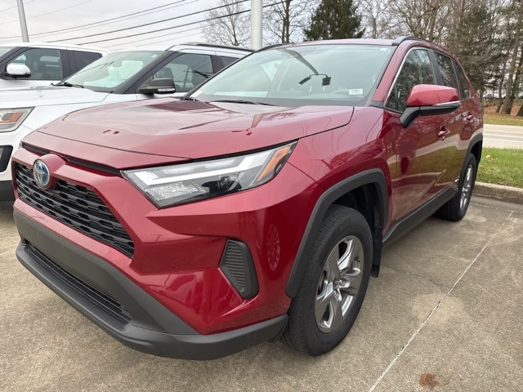 Used 2023 Toyota RAV4 Hybrid XLE SUV