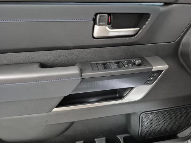 2026 Toyota Tundra Platinum - Photo 13