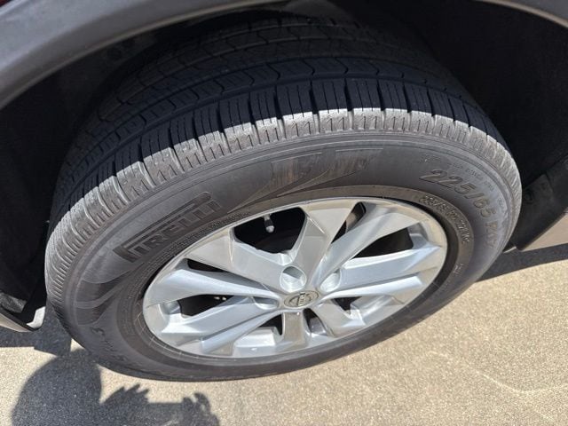 2015 Nissan Rogue SV - Photo 9